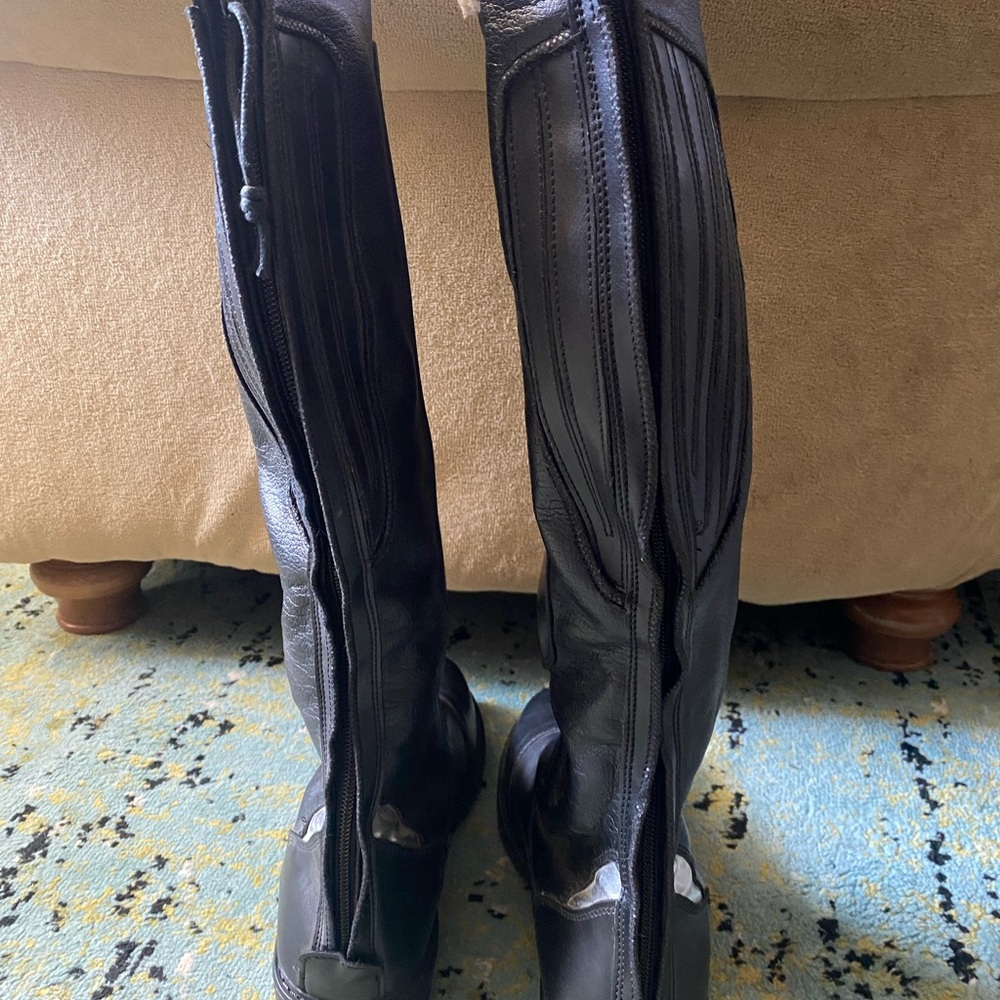 Women's Black Riding Boots - Picture 4 of 7